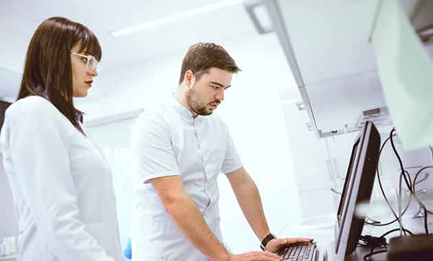 Pour 83 % des praticiens, le numérique améliore la relation avec le patient Pour 83 % des praticiens, le numérique améliore la relation avec le patient