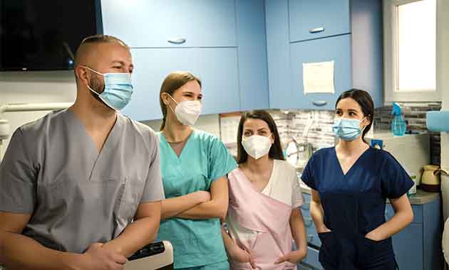 Comment les dentistes du monde ont fait face à la pandémie Comment les dentistes du monde ont fait face à la pandémie