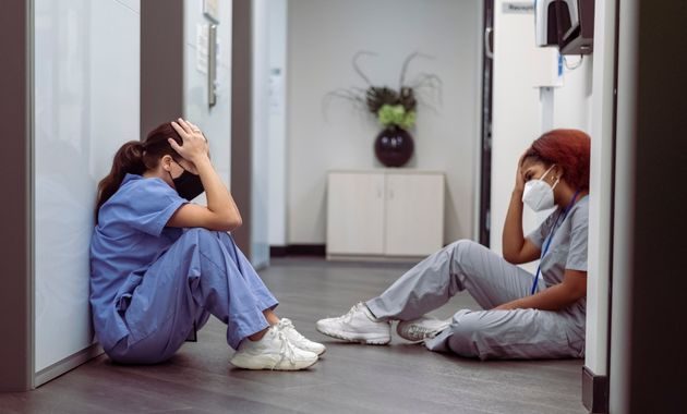Suicide des soignants : la vidéo choc Suicide des soignants : la vidéo choc